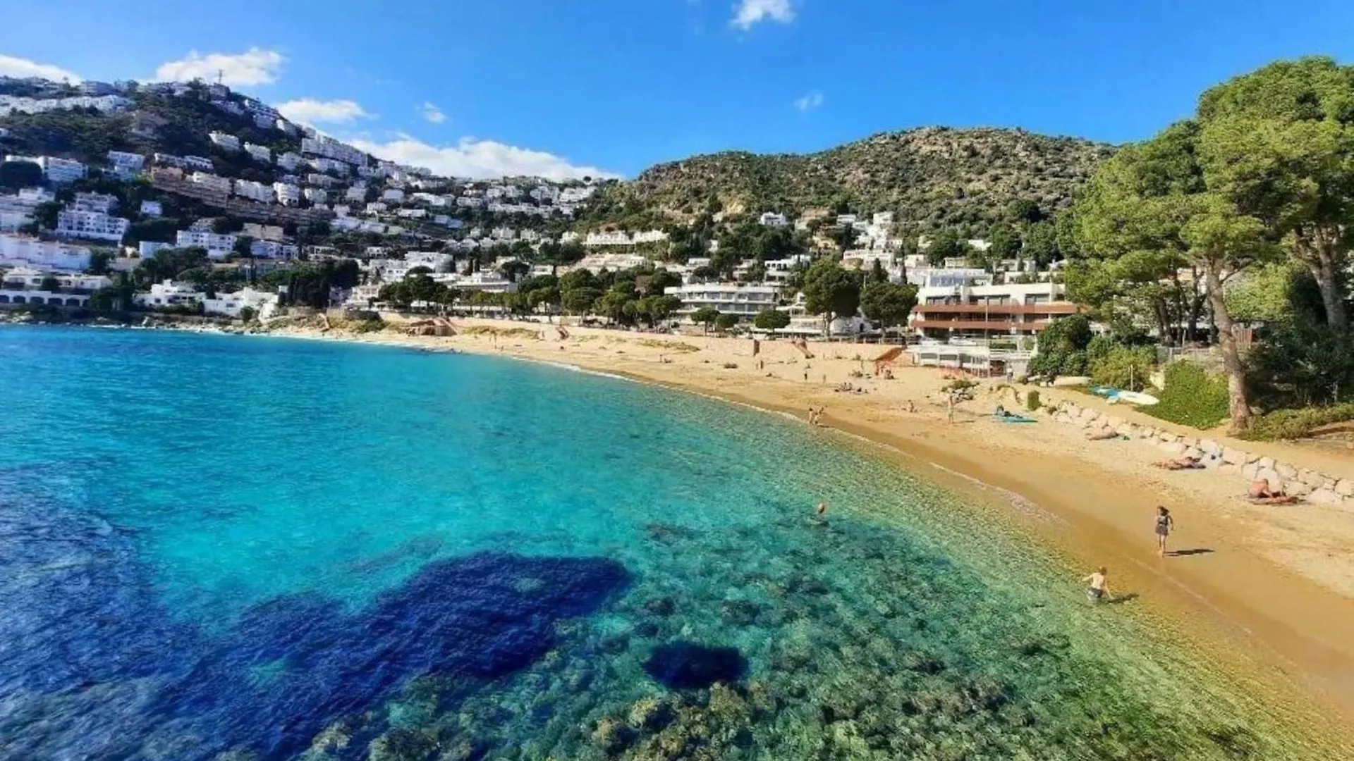 Apartment With Barbecque Roses 0*,  Spanien